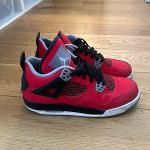 Jordan 4s! Toro bravo